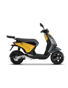 fijacion shad para maleta superior moto piaggio one electrica v0nl52st 2