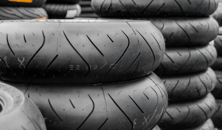 Dot neumatico moto